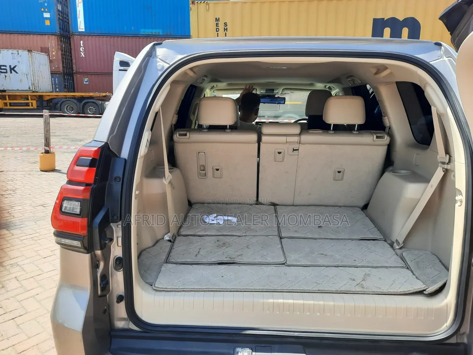 Toyota Land Cruiser Prado 2.8 2019 Gold