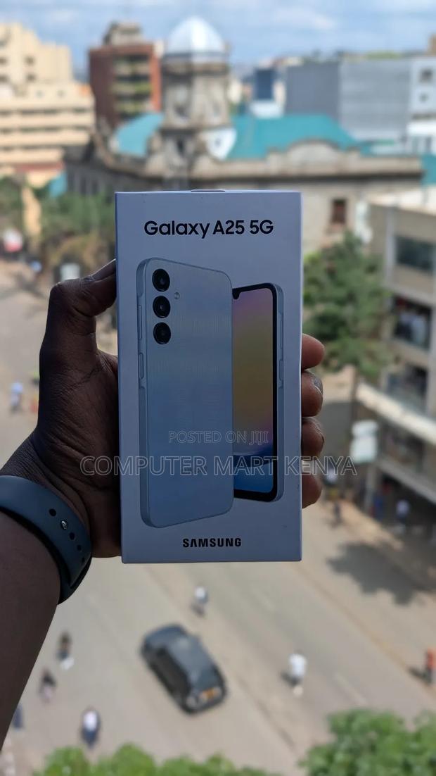 New Samsung Galaxy A25 256 GB Blue - main view
