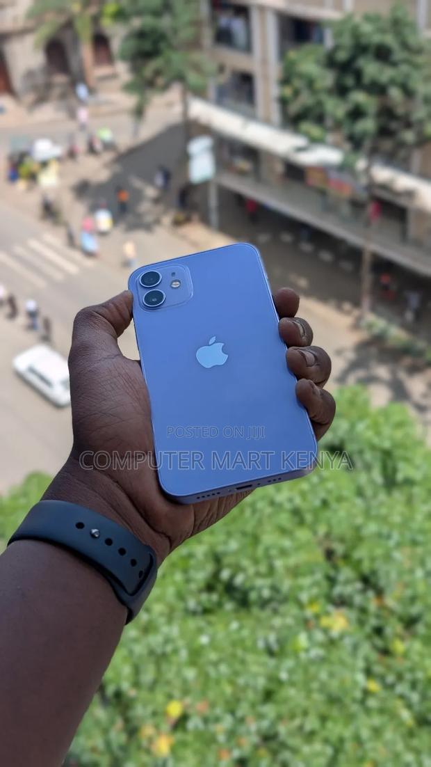 Apple iPhone 12 64 GB Blue - thumbnail 2