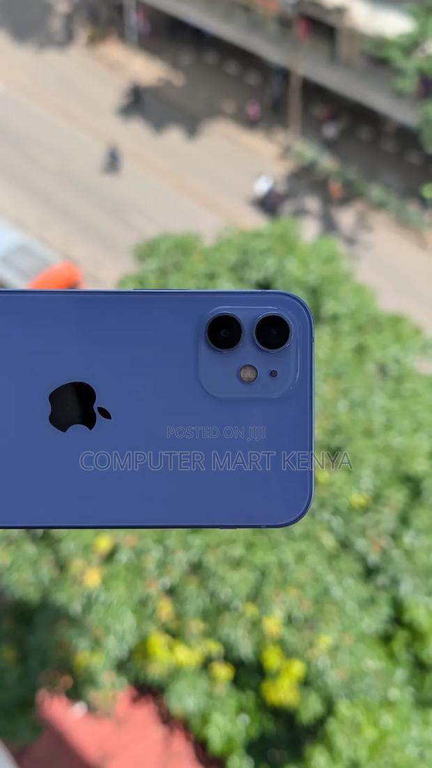 Apple iPhone 12 64 GB Blue - thumbnail 3