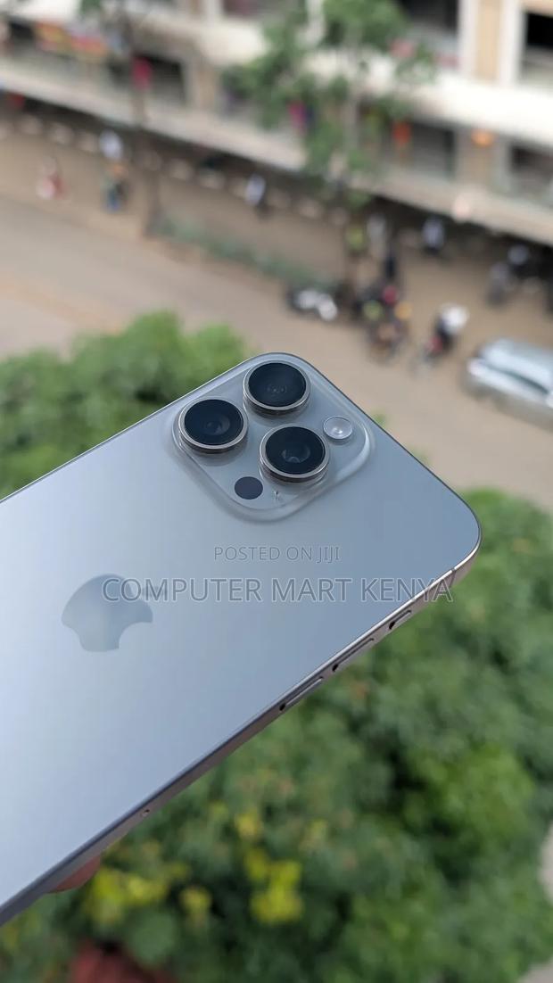 Apple iPhone 15 Pro Max 256 GB - thumbnail 2