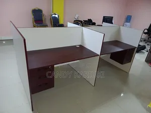 Modern 4 Way Workstation