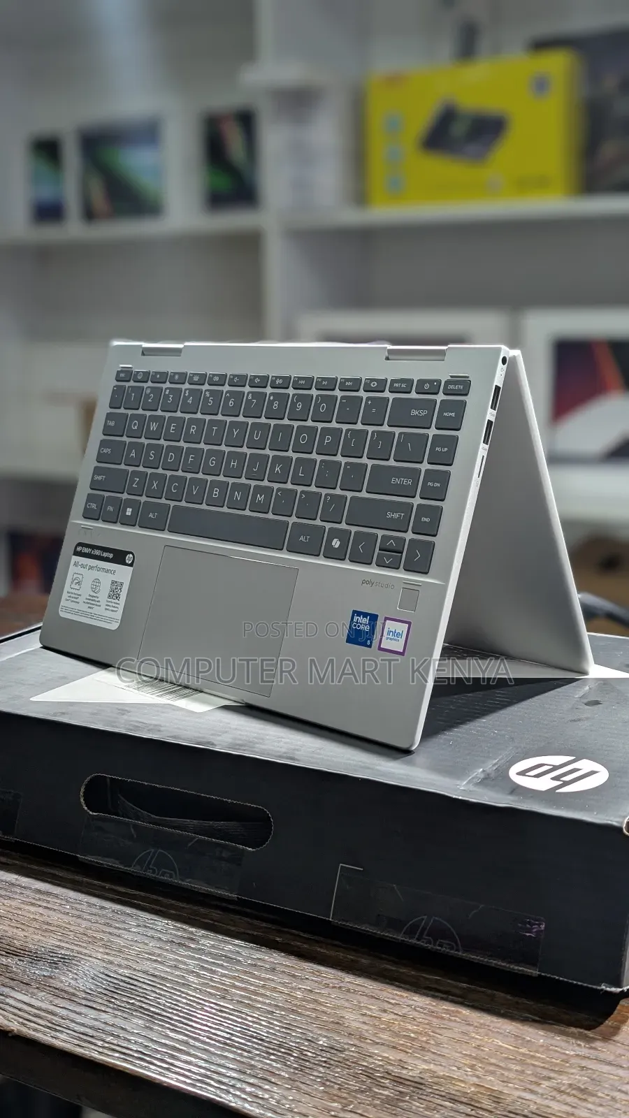 New Laptop HP Envy X360 8GB Intel Core I5 SSD 512GB