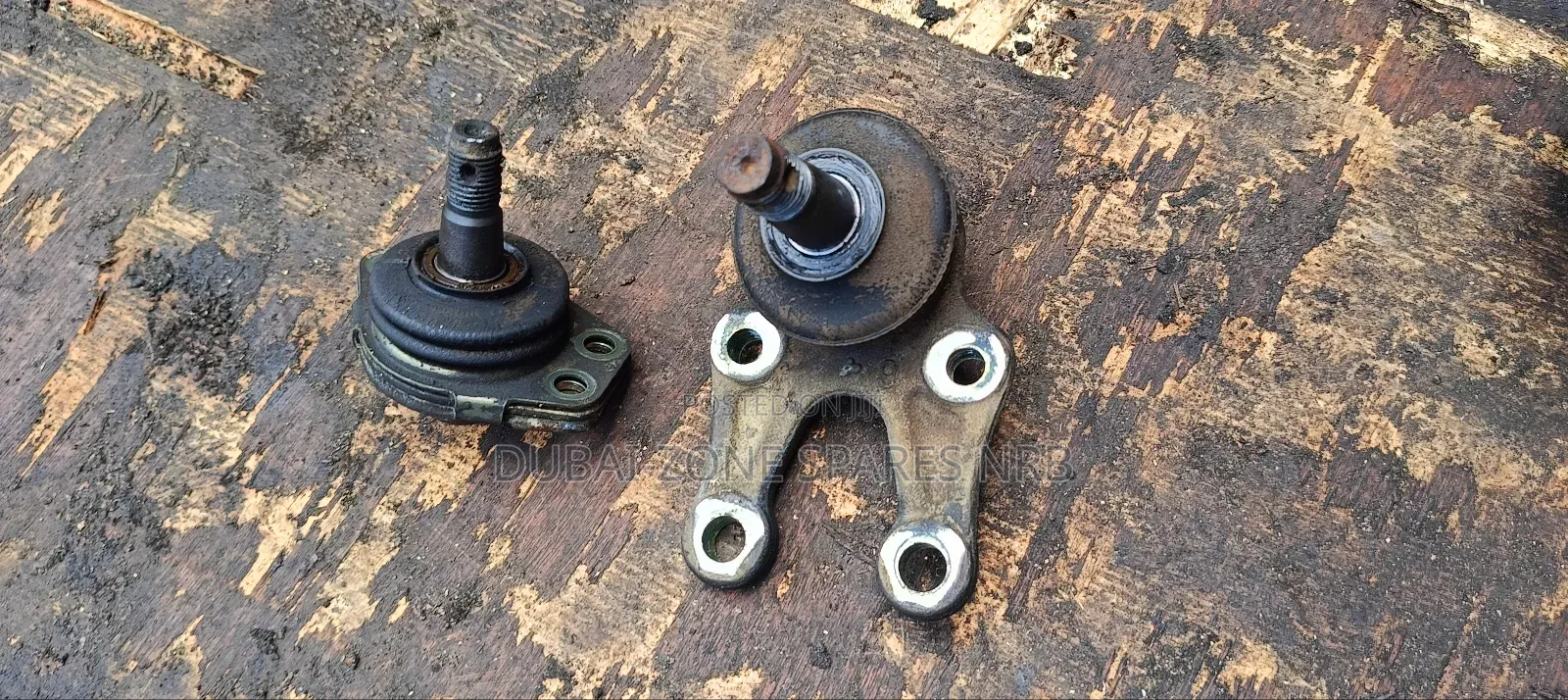 Lower and Upper Ball Joints Townace 3C and .