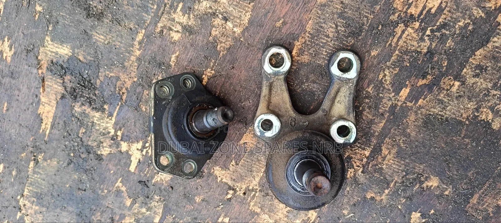 Lower and Upper Ball Joints Townace 3C and .