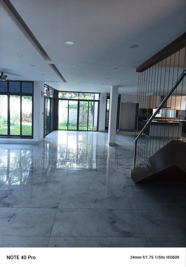 4bdrm Villa in Affluent Nyali for rent - thumbnail 2