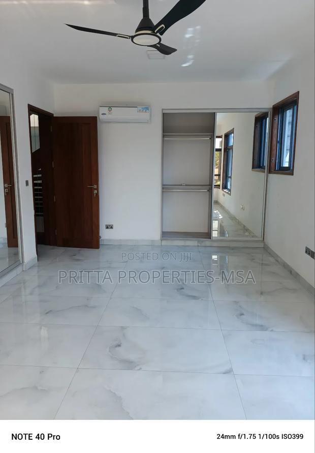 4bdrm Villa in Affluent Nyali for rent - thumbnail 13