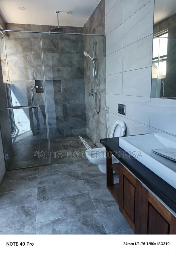 4bdrm Villa in Affluent Nyali for rent - thumbnail 16