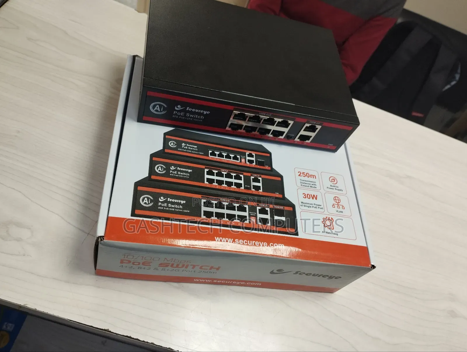 Secureye POE Switch- S-8ge-2ug-Nb 8port)
