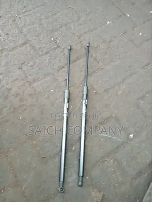 Nissan X-Trail T31 Boot Shocks