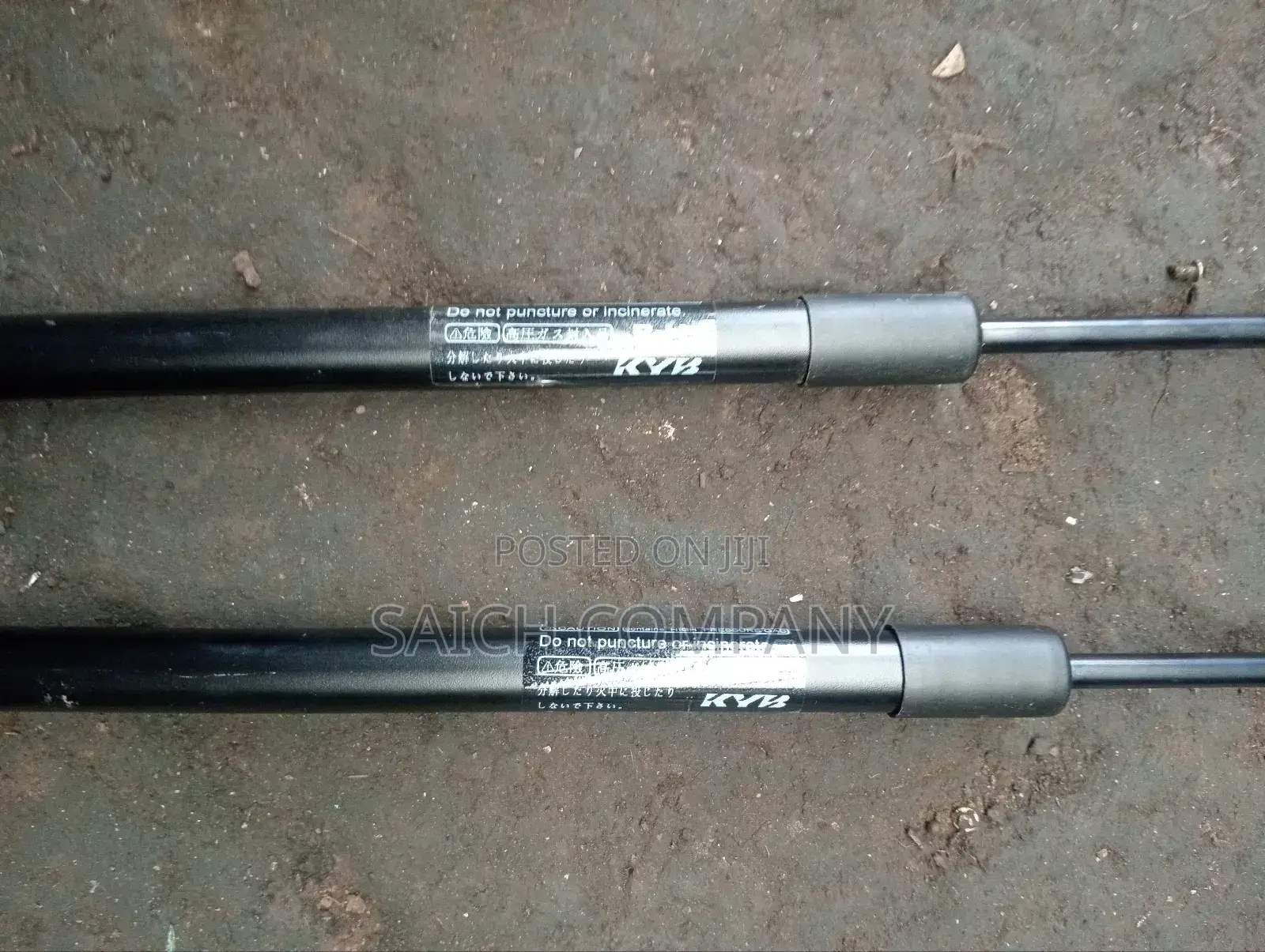 Nissan X-Trail T31 Boot Shocks