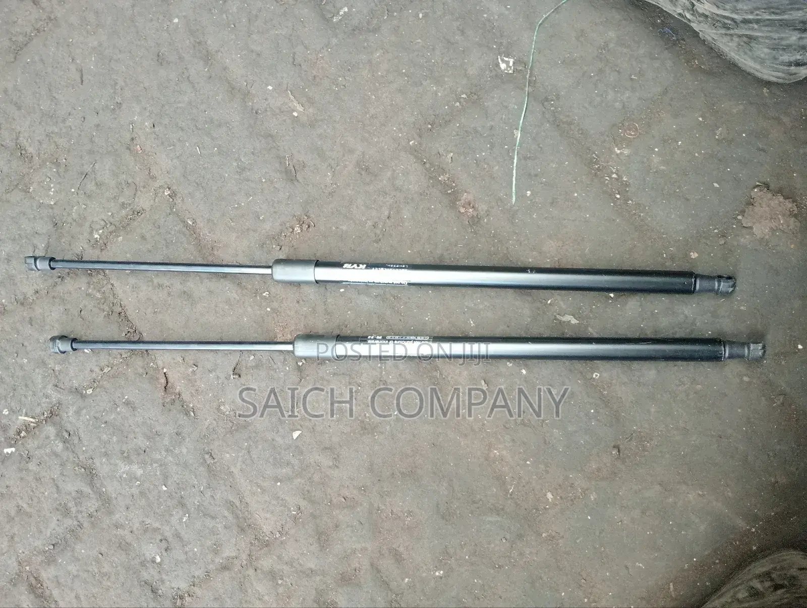 Nissan X-Trail T31 Boot Shocks