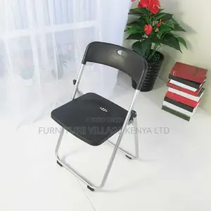 Office Chair: Foldable Black Office Chair