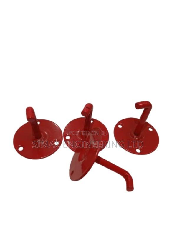 Co2 Wall Bracket- Simax Eng LTD