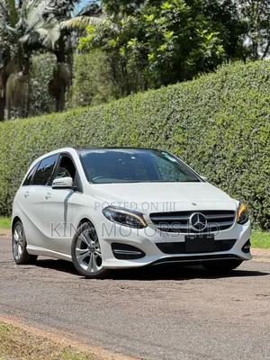 Mercedes-Benz C180 2017 Off white