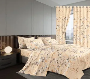Duvet With Matching Curtain