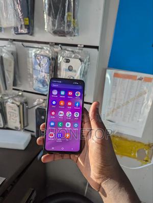 Samsung Galaxy S10e 128 GB Blue - main view