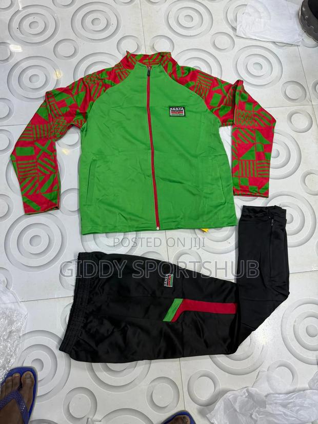 Kenya Tracksuit Heavy Material - thumbnail 4