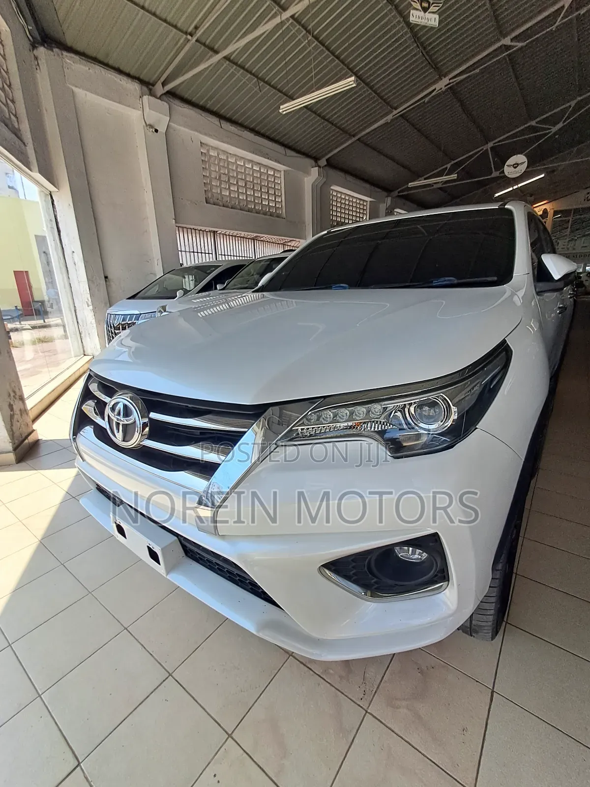 Toyota Fortuner 2017 Beige