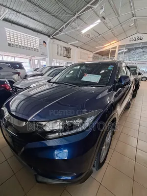 Honda Vezel 2017 Blue