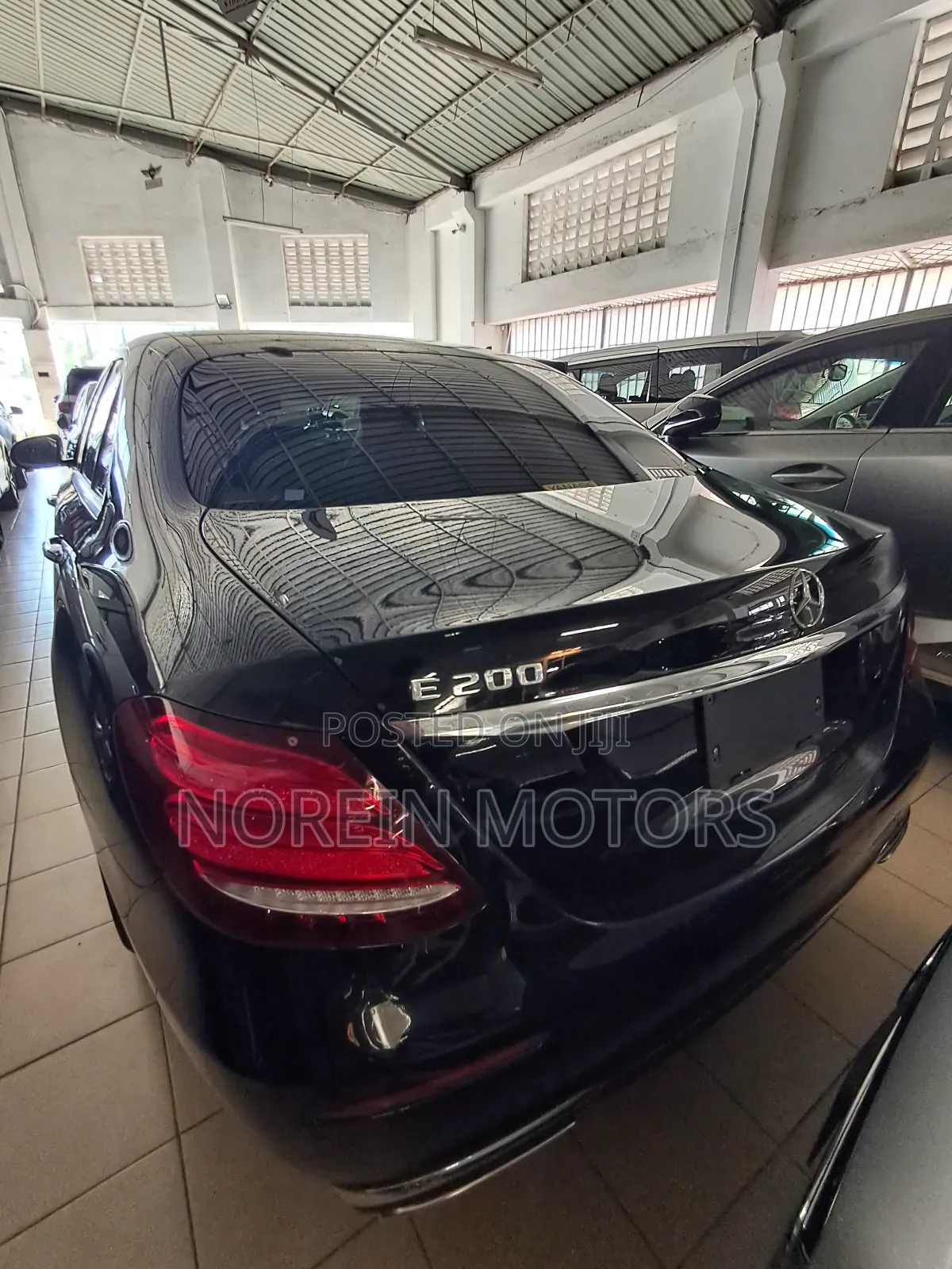 Mercedes-Benz E200 2016 Matt Black