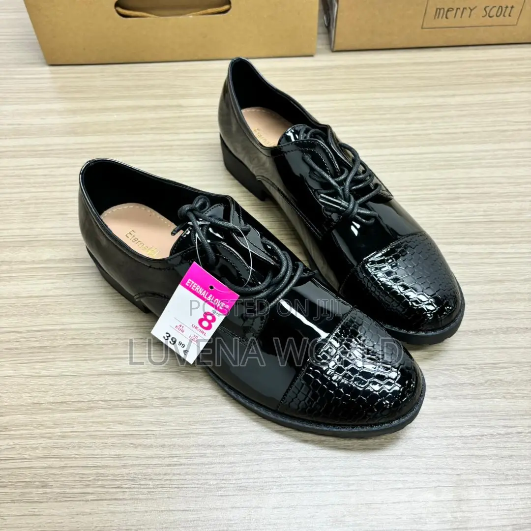 Black and Red Brogues