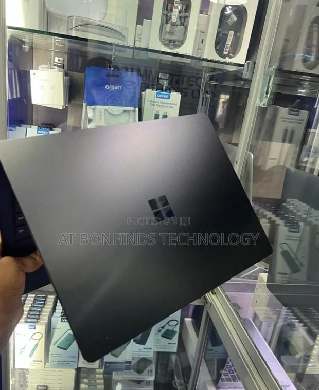 Laptop Microsoft Surface Pro 3 16GB Intel Core I7 SSD 512GB - thumbnail 3