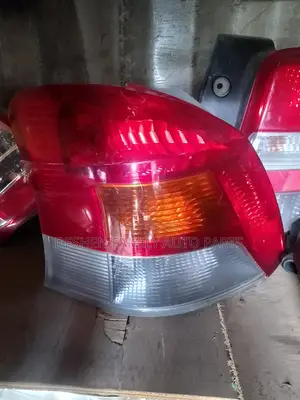 Toyota Vitz 2008 Tailing / Taillight