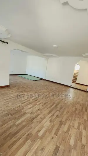 4bdrm House in Membley Estate for sale