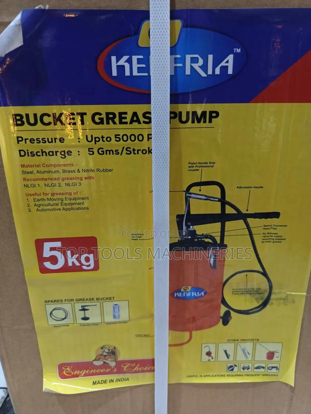 Grease Bucket/Pump 5kg With Wheels