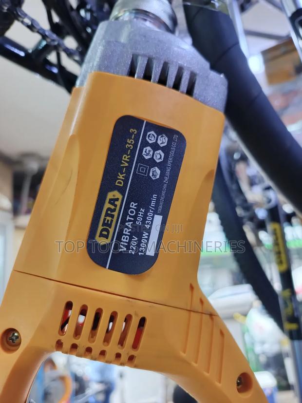 Hand Portable Poker Vibrator - thumbnail 3