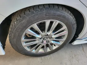 Toyota Harrier 2018 White