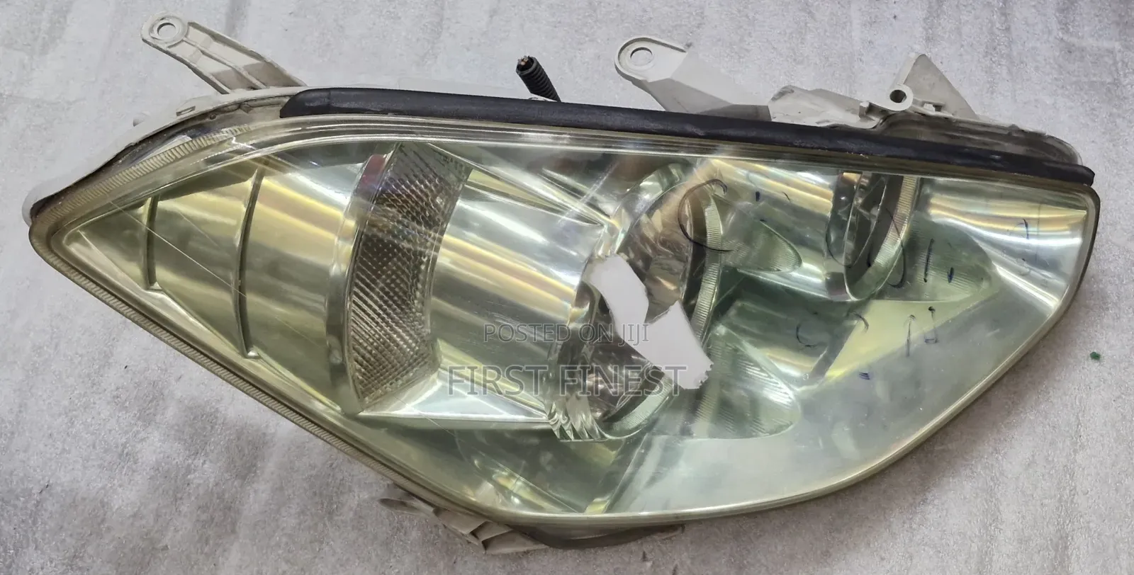 Caldina Headlights 2003 Non Xenon