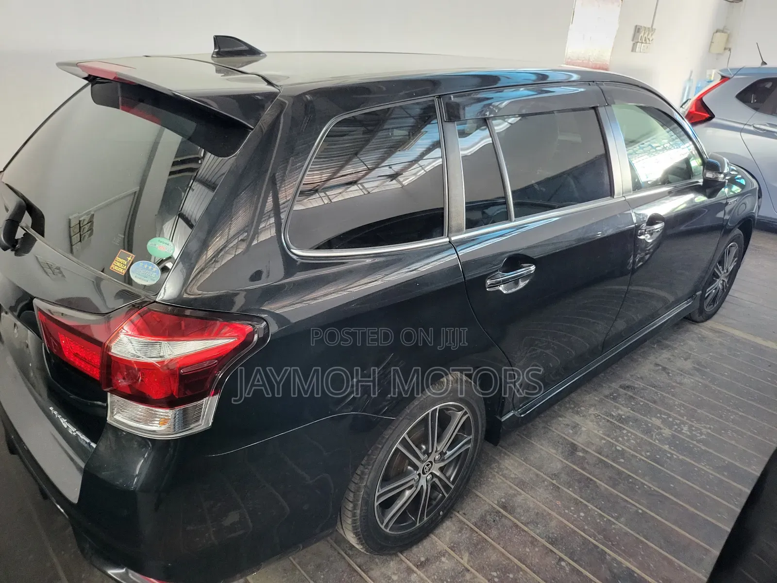 Toyota Corolla Fielder 2017 Black
