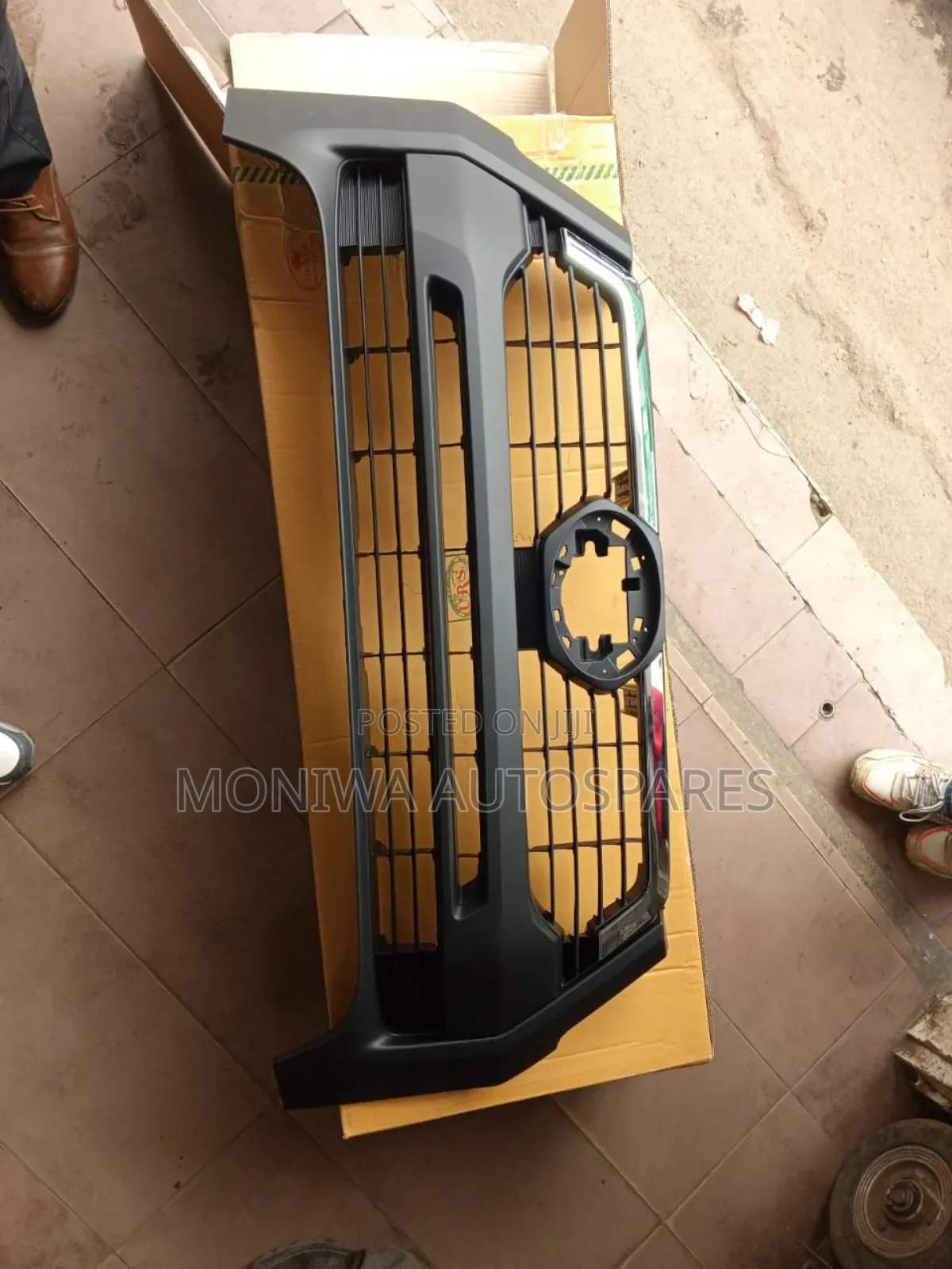 Front Grill Hilux Revo Rocco 2021 Plus