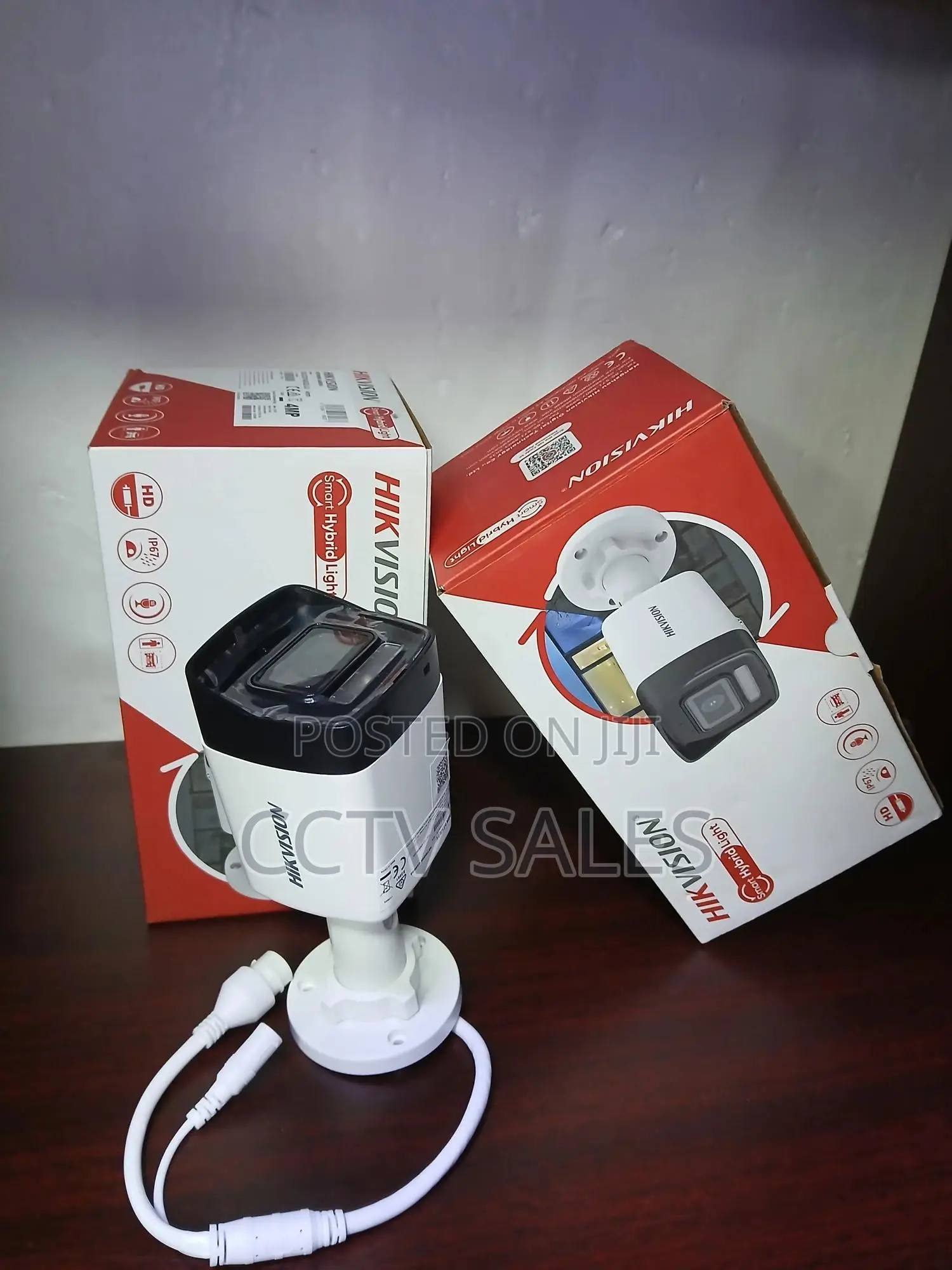 Hikvision 4MP Quality Smart Dual Light Bullet IP Camera