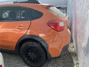 Subaru XV 2017 Orange