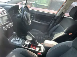 Subaru XV 2017 Orange