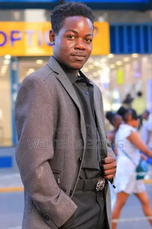 Customer Facing Shop Attendant