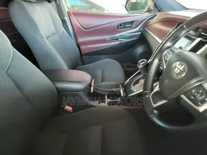 Toyota Harrier 2017 Silver