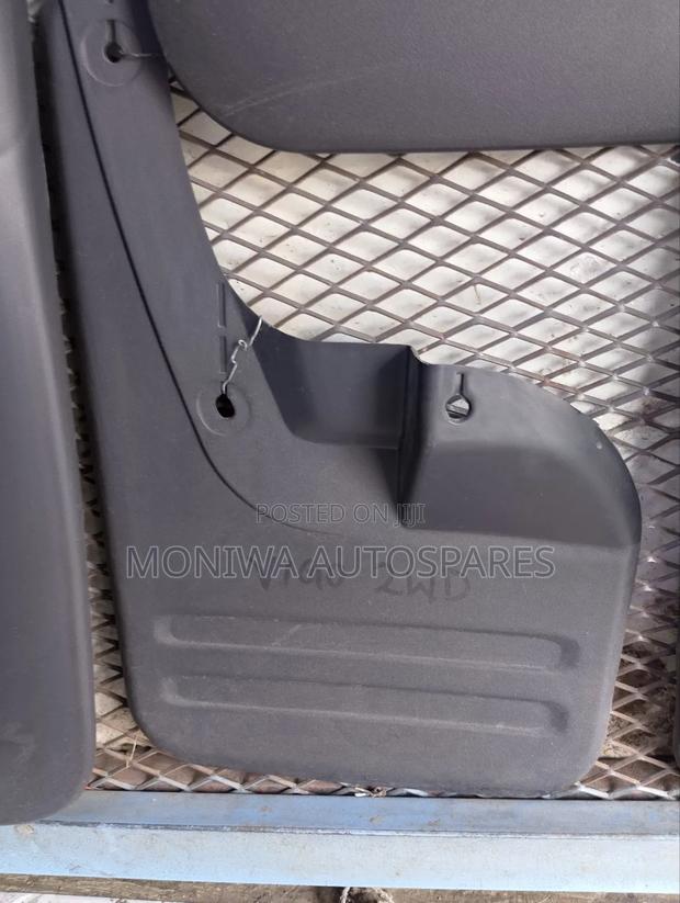 Mudflaps Hilux Vigo 2012
