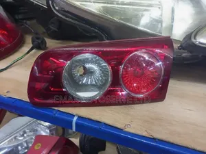 Taillight Mazda Demio 2005 Body