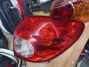 Taillight Nissan Wingroad Y12