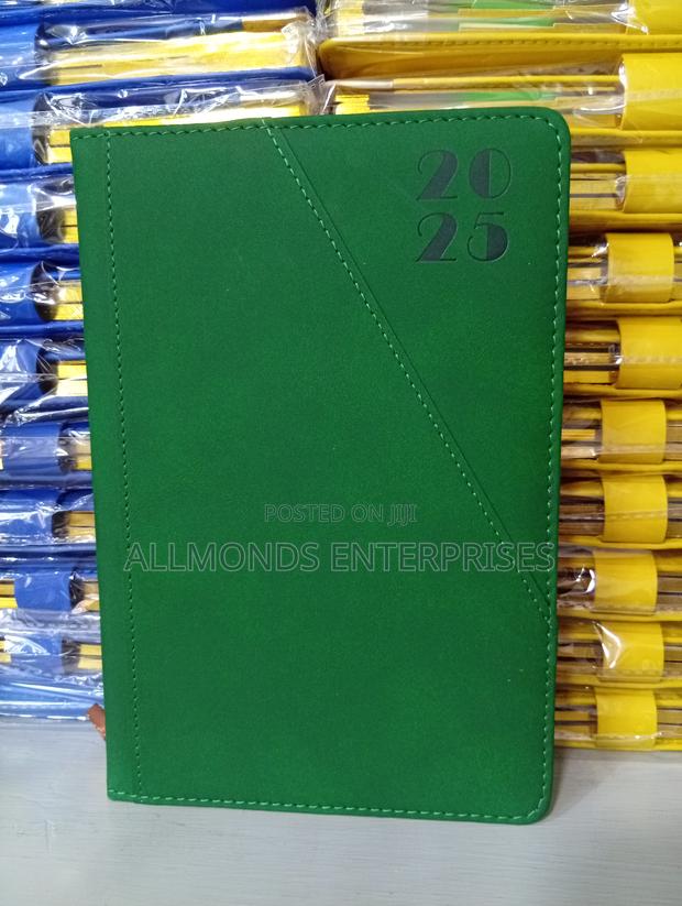 A5 Diary 2025 - thumbnail 4