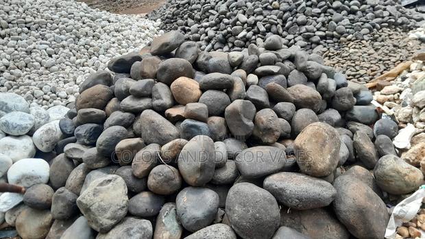 Medium Sized Riverbed Stones