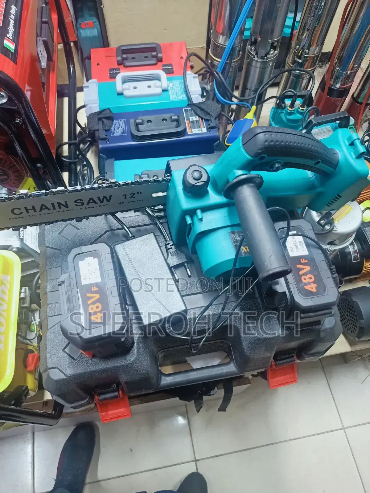 Cordless Chain Saw 12 "