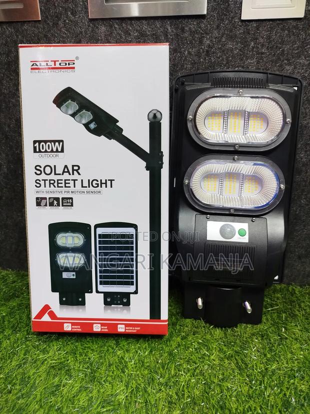 Alltops 100w Solar Street Lights - main view