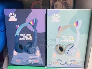 Kids Headphone. Cat Ear Led Lights - main view