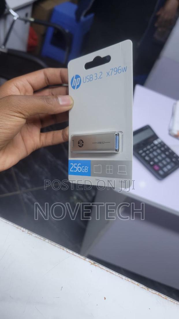 HP X796w 256GB USB 3.2 Flashdisk Drive - thumbnail 3
