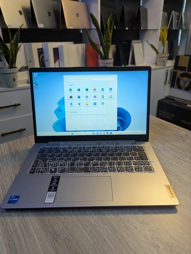 Laptop Lenovo IdeaPad 1 8GB Intel Core I5 SSD 512GB - main view